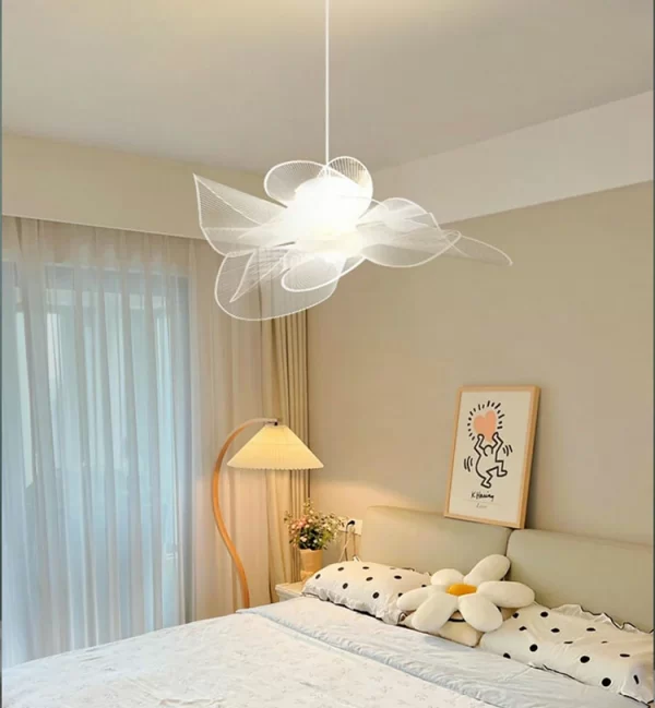 Modern and minimalist Italian restaurant chandeliers (11)