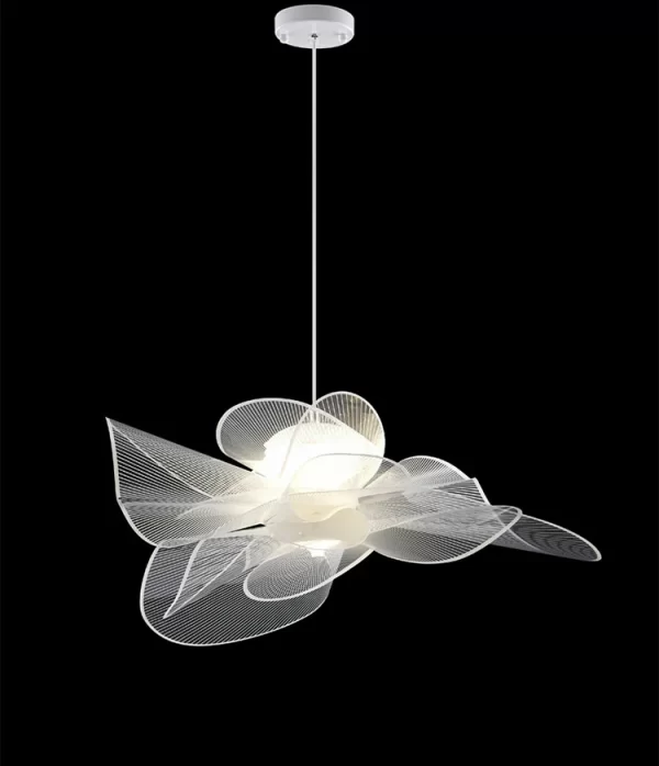 Modern and minimalist Italian restaurant chandeliers (2)