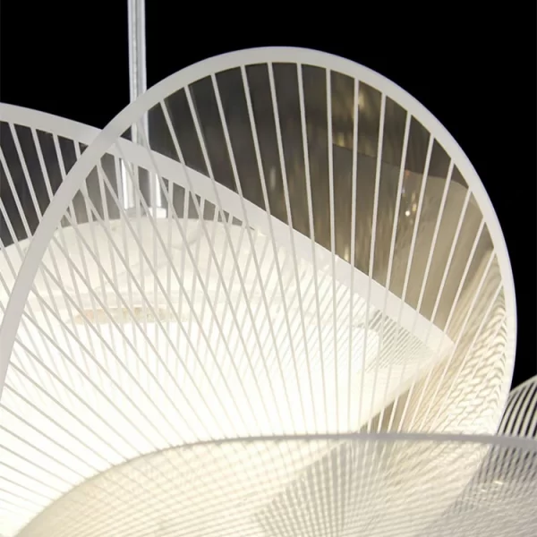 Modern and minimalist Italian restaurant chandeliers (3)